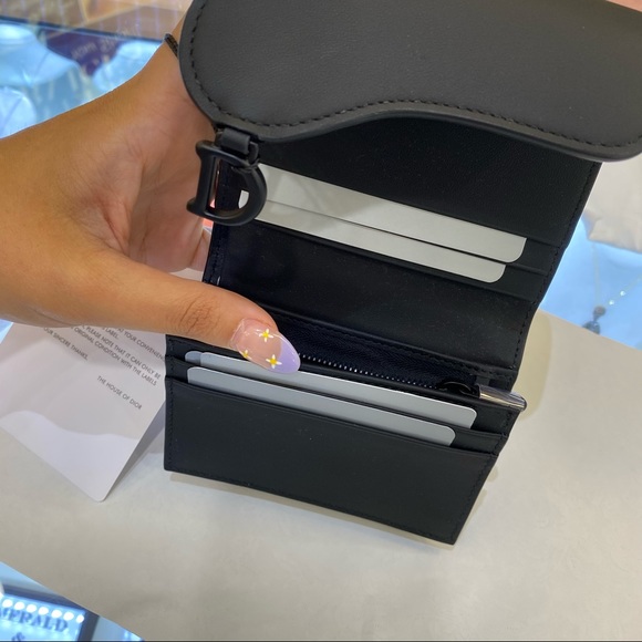 SOLD DIOR SADDLE WALLET IN ULTRA-MATTE CALFSKIN - Picture 4 of 13